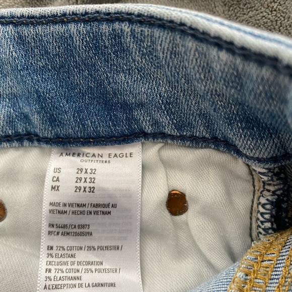 American Eagle Jeans - Picture 2 of 2